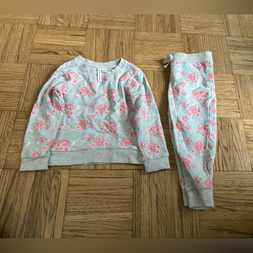 Janie and Jack Flower Sweatsuit